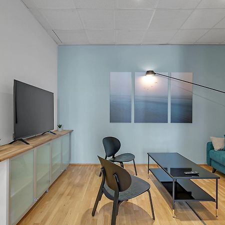 Bright Apartment In The Heart Of The City! 雷克雅維克 外观 照片